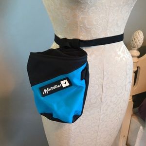 BRAND NEW rock climbing chalk bag
